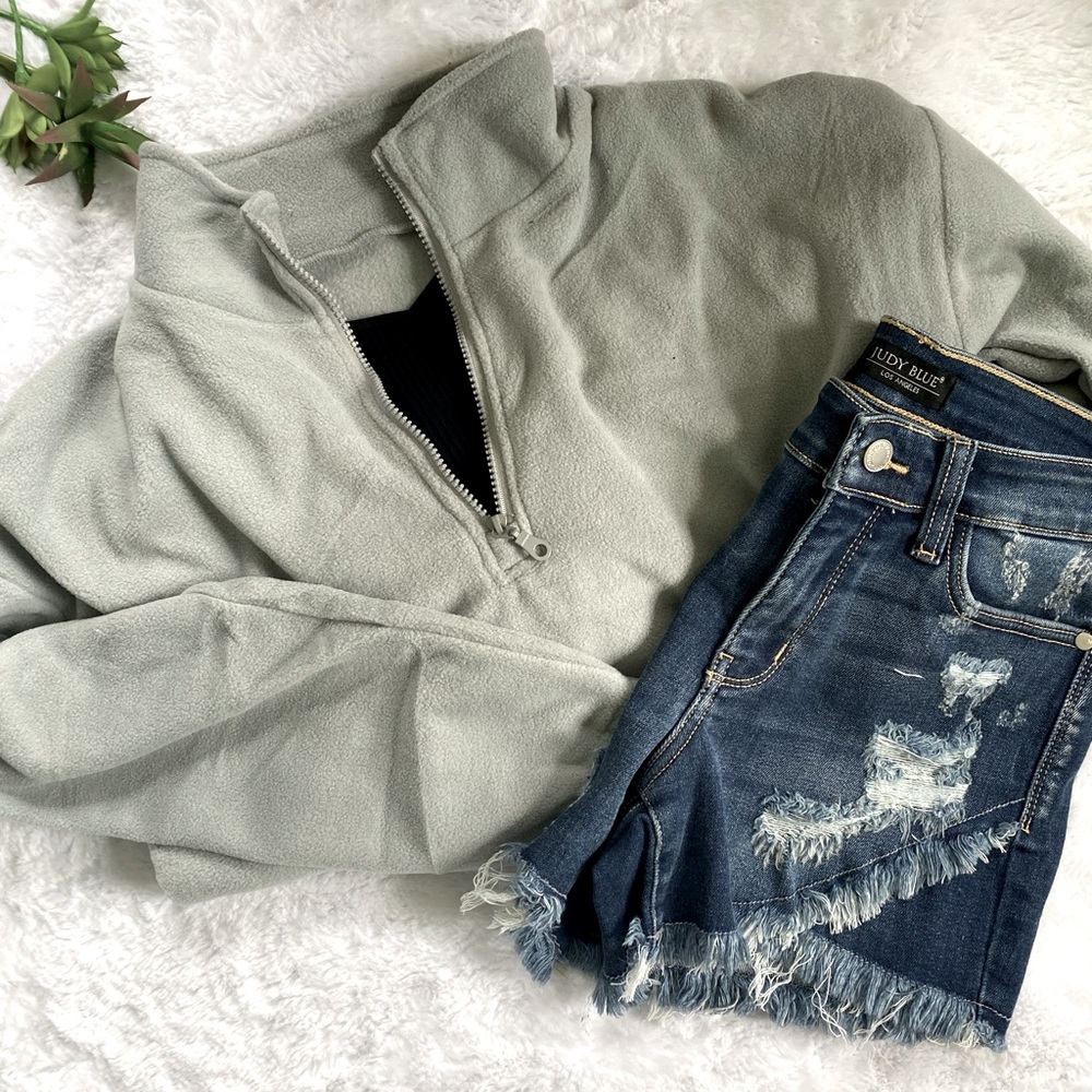 Gray Fleece Pullover Quarter Zip